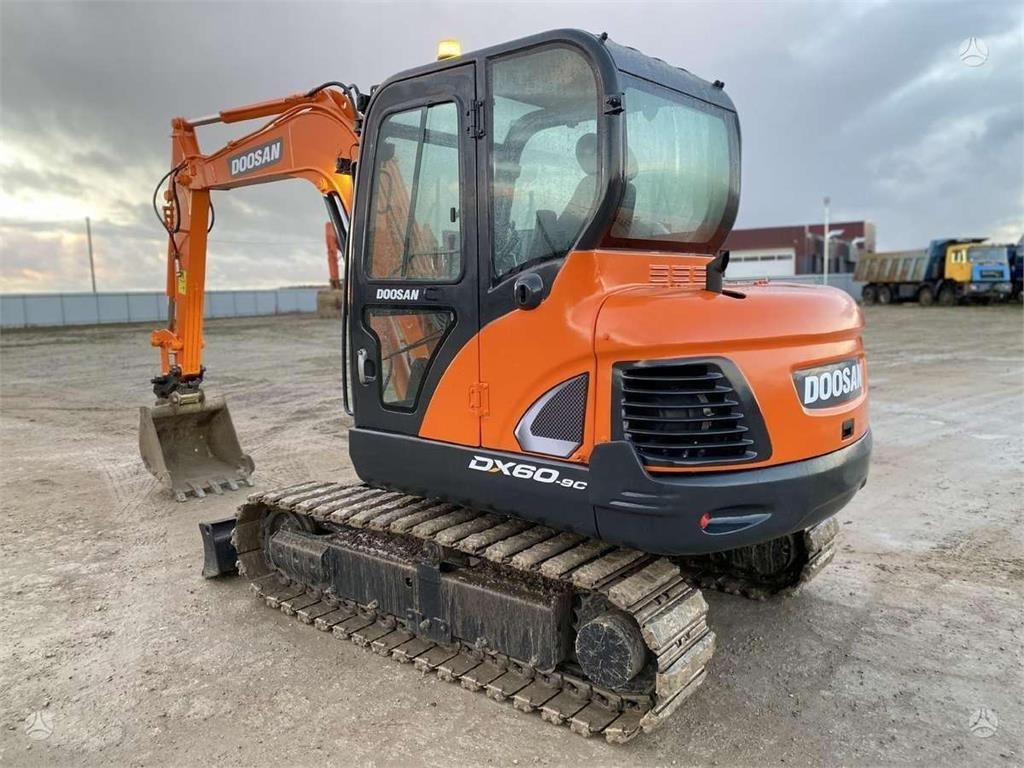 Doosan DX 60 C - Мини-экскаватор: фото 3 Doosan DX 60 C - Мини-экскаватор: фото 3