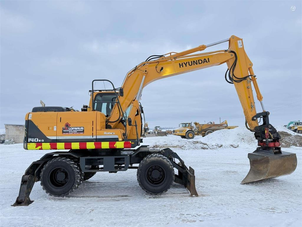 Hyundai Robex 140 W-9 ROTOTILT - Колёсный экскаватор: фото 5 Hyundai Robex 140 W-9 ROTOTILT - Колёсный экскаватор: фото 5