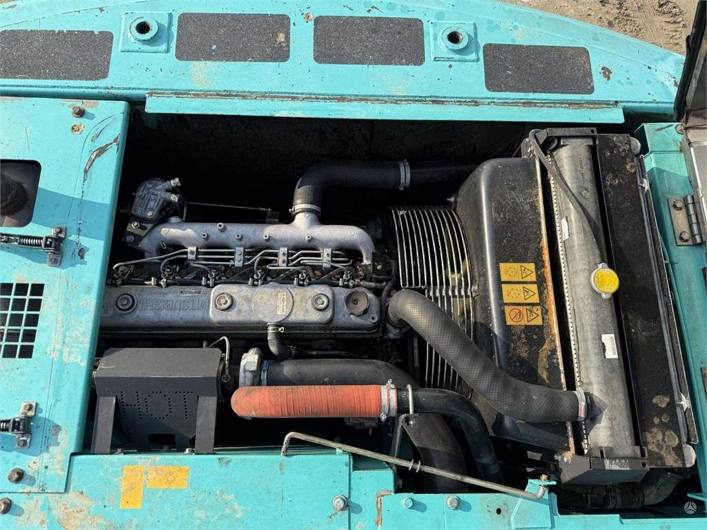 Гусеничный экскаватор Kobelco SK 210'LC-6: фото 12