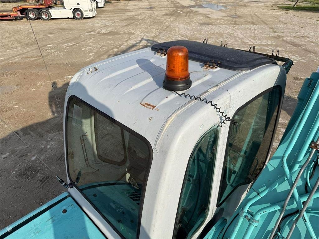 Гусеничный экскаватор Kobelco SK 210'LC-6: фото 14