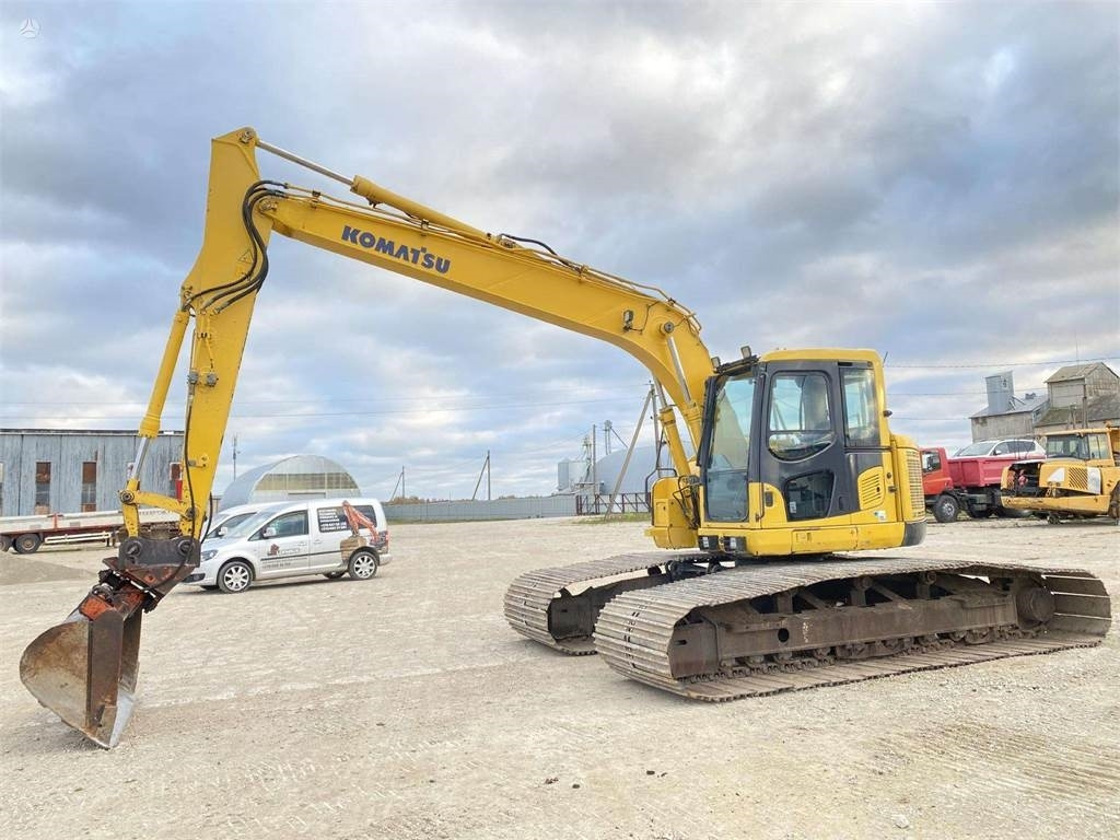 Komatsu 138 US-8 BOGMASTER - Гусеничный экскаватор: фото 1 Komatsu 138 US-8 BOGMASTER - Гусеничный экскаватор: фото 1