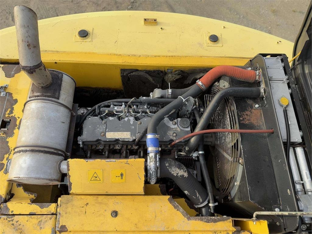 Гусеничный экскаватор New Holland E265B: фото 16 Гусеничный экскаватор New Holland E265B: фото 16