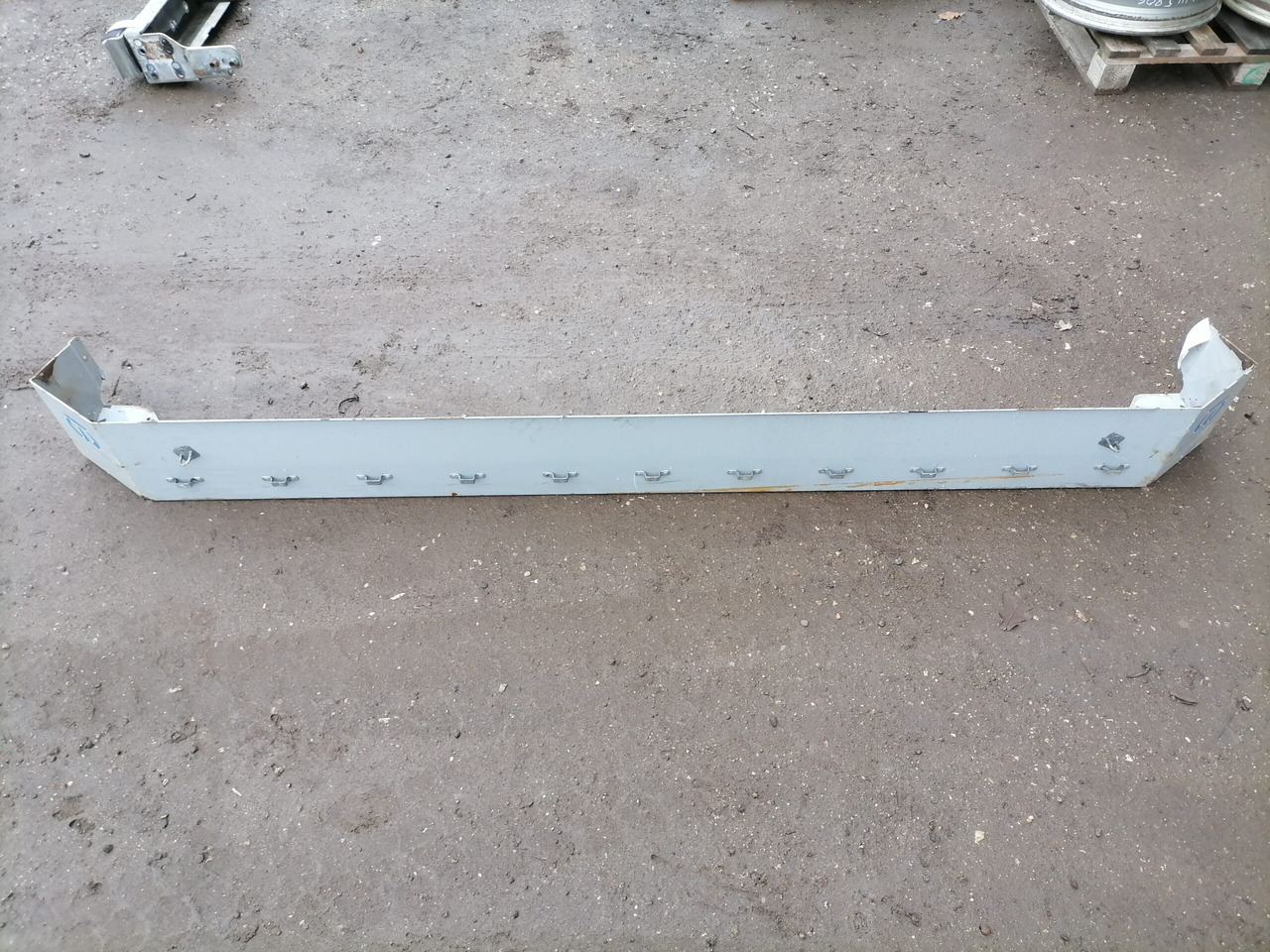 KRONE Haaagise otsatala - Универсальная запчасть для Грузовиков: фото 3 KRONE Haaagise otsatala - Универсальная запчасть для Грузовиков: фото 3