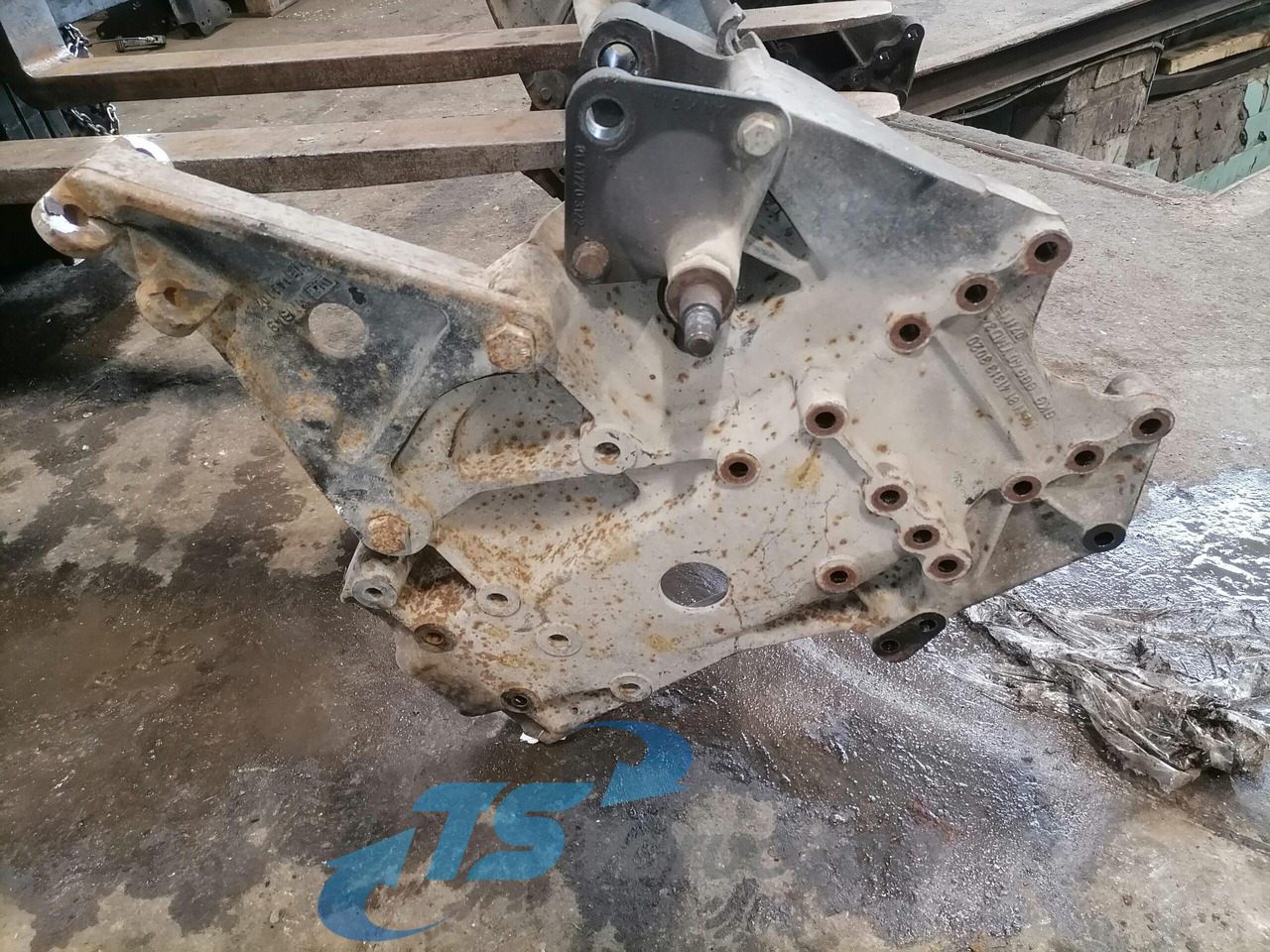 MAN Bracket 81413133020 - Рама/ Шасси для Грузовиков: фото 4 MAN Bracket 81413133020 - Рама/ Шасси для Грузовиков: фото 4