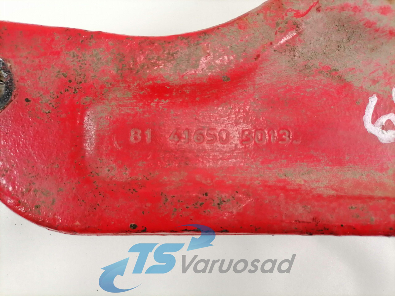 MAN Bummmmper bracket 81416503013 - Бампер для Грузовиков: фото 2 MAN Bummmmper bracket 81416503013 - Бампер для Грузовиков: фото 2