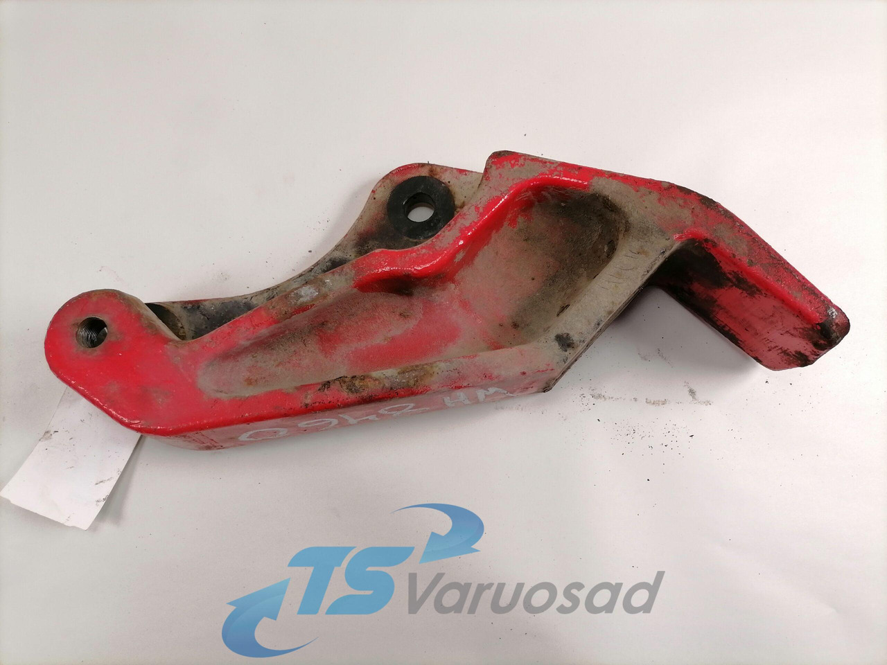 MAN Bummmmper bracket 81416503014 - Бампер для Грузовиков: фото 2 MAN Bummmmper bracket 81416503014 - Бампер для Грузовиков: фото 2