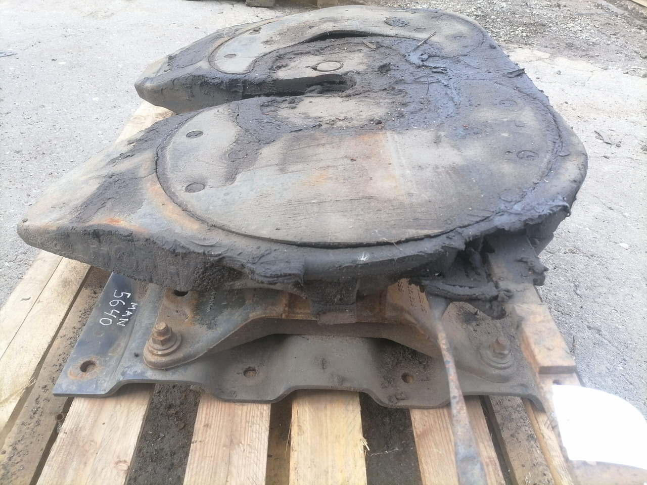 MAN Fifht wheel 662131013 - Седло для Грузовиков: фото 4 MAN Fifht wheel 662131013 - Седло для Грузовиков: фото 4