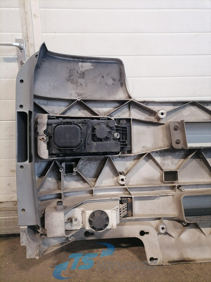 Решётка радиатора для Грузовиков MAN Grille panel 81416100306: фото 8 Решётка радиатора для Грузовиков MAN Grille panel 81416100306: фото 8