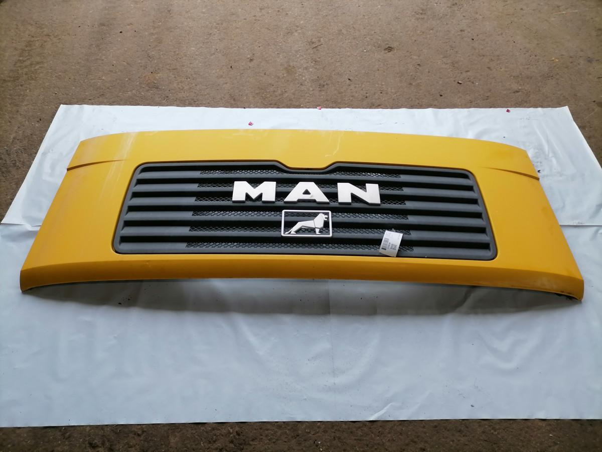 MAN Grille panel 81611100042 - Решётка радиатора для Грузовиков: фото 2 MAN Grille panel 81611100042 - Решётка радиатора для Грузовиков: фото 2