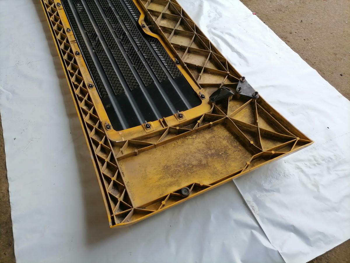 MAN Grille panel 81611100042 - Решётка радиатора для Грузовиков: фото 4 MAN Grille panel 81611100042 - Решётка радиатора для Грузовиков: фото 4