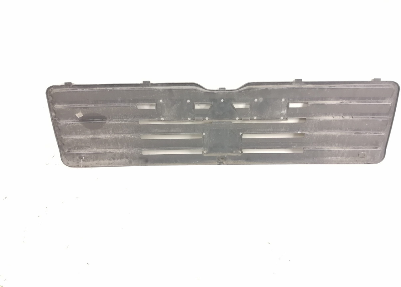 MAN Grille panel 85611500010 - Решётка радиатора для Грузовиков: фото 2 MAN Grille panel 85611500010 - Решётка радиатора для Грузовиков: фото 2