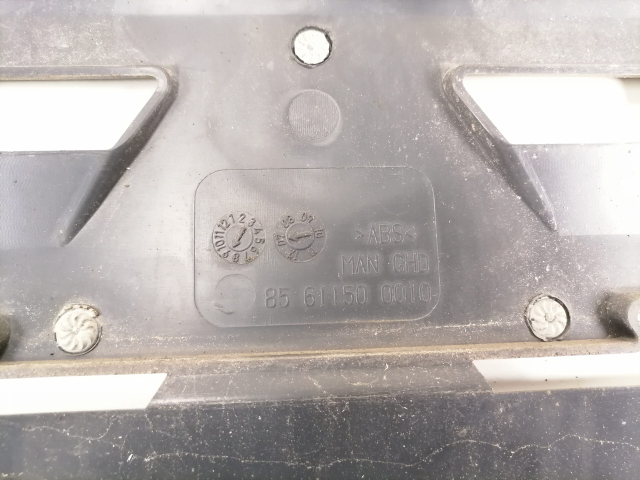 MAN Grille panel 85611500010 - Решётка радиатора для Грузовиков: фото 3 MAN Grille panel 85611500010 - Решётка радиатора для Грузовиков: фото 3