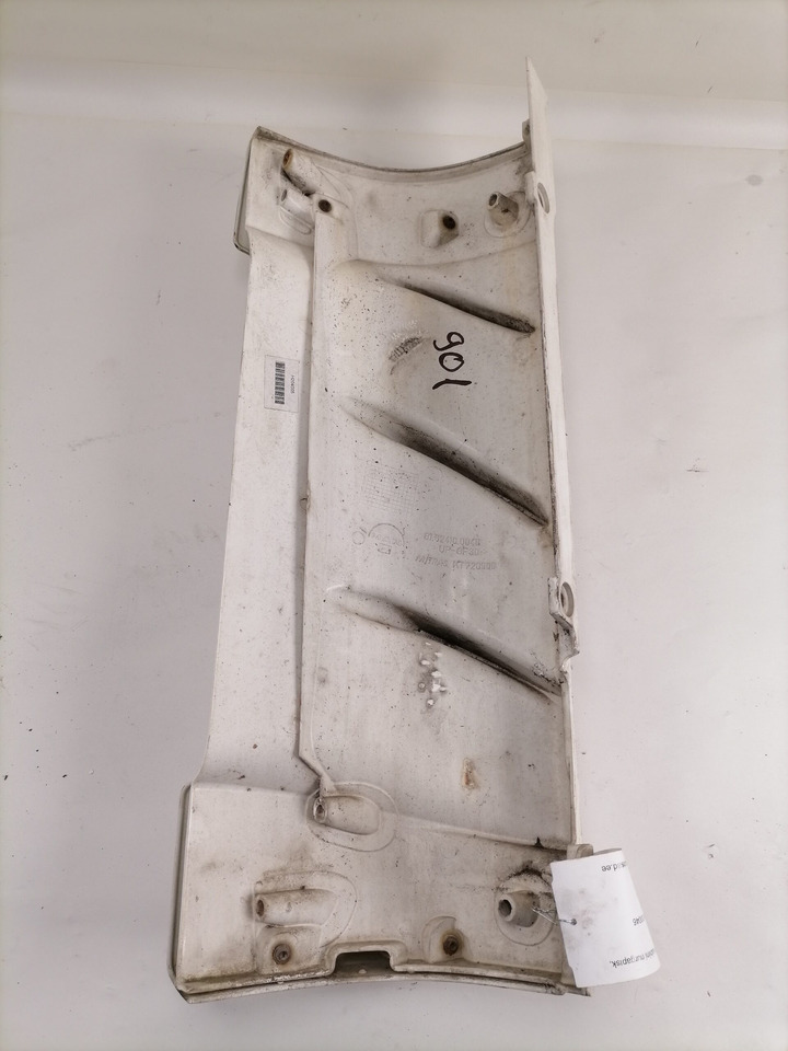 MAN MAN kabiini nurgapõsk, parem 81624100046 - Решётка радиатора для Грузовиков: фото 3 MAN MAN kabiini nurgapõsk, parem 81624100046 - Решётка радиатора для Грузовиков: фото 3