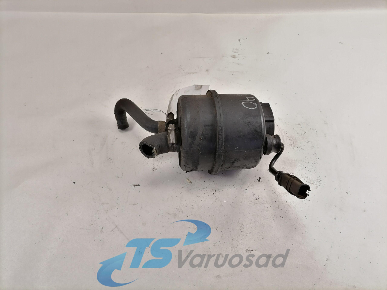 MAN Roolisüsteemi õlimahuti 81473016054 - Шланг рулевого управления для Грузовиков: фото 1 MAN Roolisüsteemi õlimahuti 81473016054 - Шланг рулевого управления для Грузовиков: фото 1