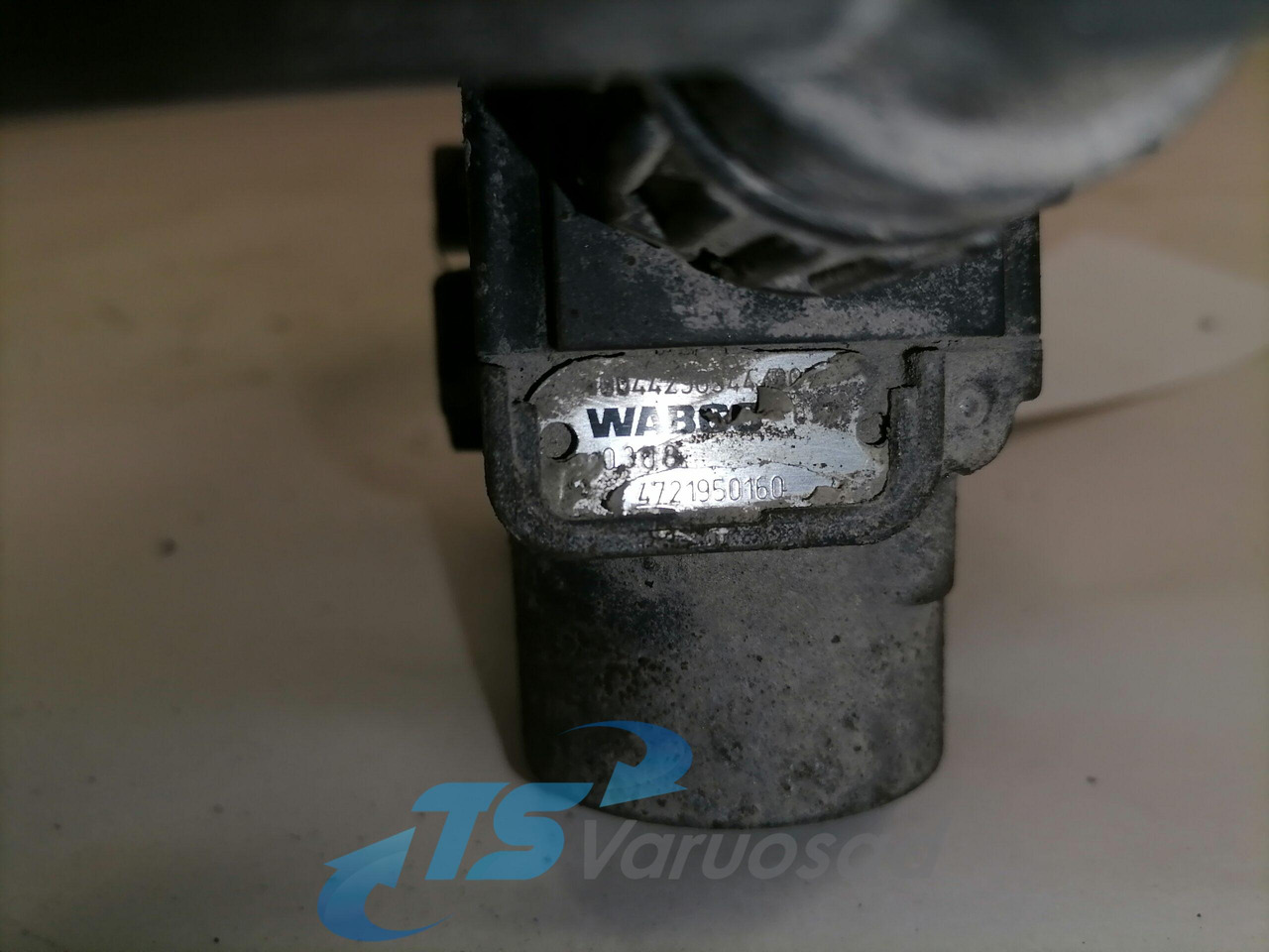 Mercedes-Benz ABS brake valve 0044296544 - Тормозной клапан для Грузовиков: фото 3 Mercedes-Benz ABS brake valve 0044296544 - Тормозной клапан для Грузовиков: фото 3