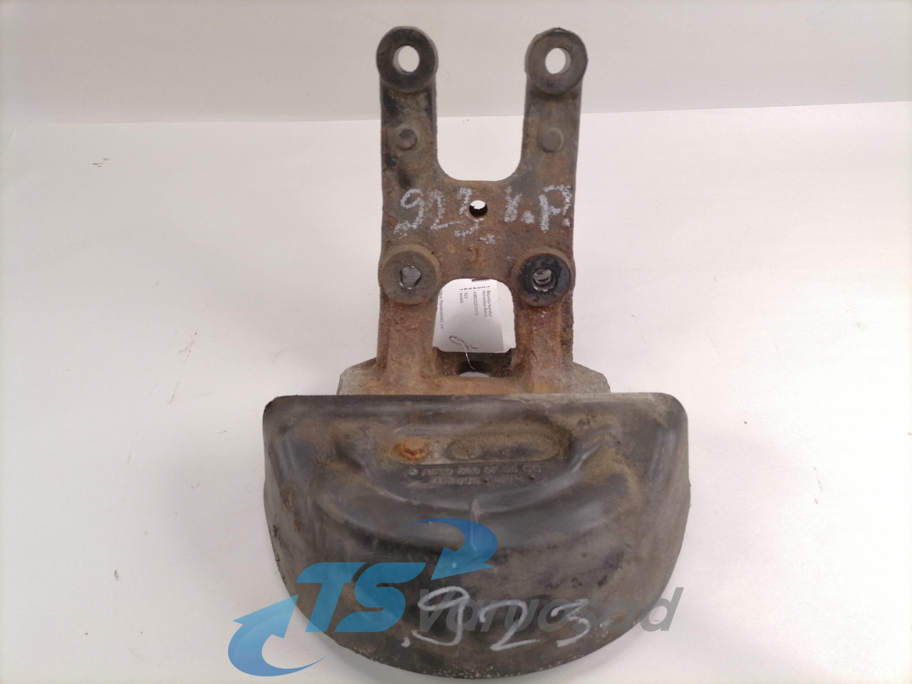 Mercedes-Benz Air spring bracket A9603251510 - Воздушная подвеска для Грузовиков: фото 3 Mercedes-Benz Air spring bracket A9603251510 - Воздушная подвеска для Грузовиков: фото 3