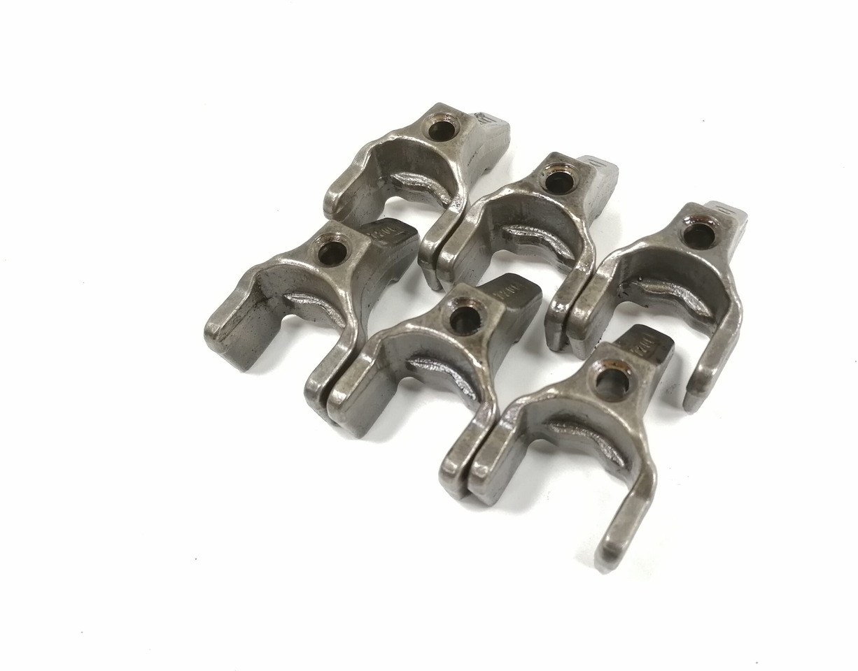 Mercedes-Benz Injector holder A4720780135 - Топливный насос для Грузовиков: фото 1 Mercedes-Benz Injector holder A4720780135 - Топливный насос для Грузовиков: фото 1