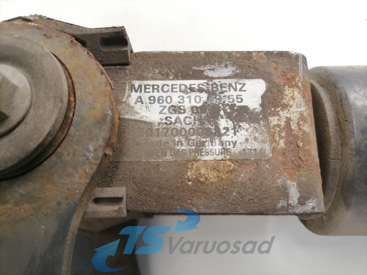 Mercedes-Benz Kabiini kandur, tagumine A9603106955 - Подвеска кабины для Грузовиков: фото 2 Mercedes-Benz Kabiini kandur, tagumine A9603106955 - Подвеска кабины для Грузовиков: фото 2