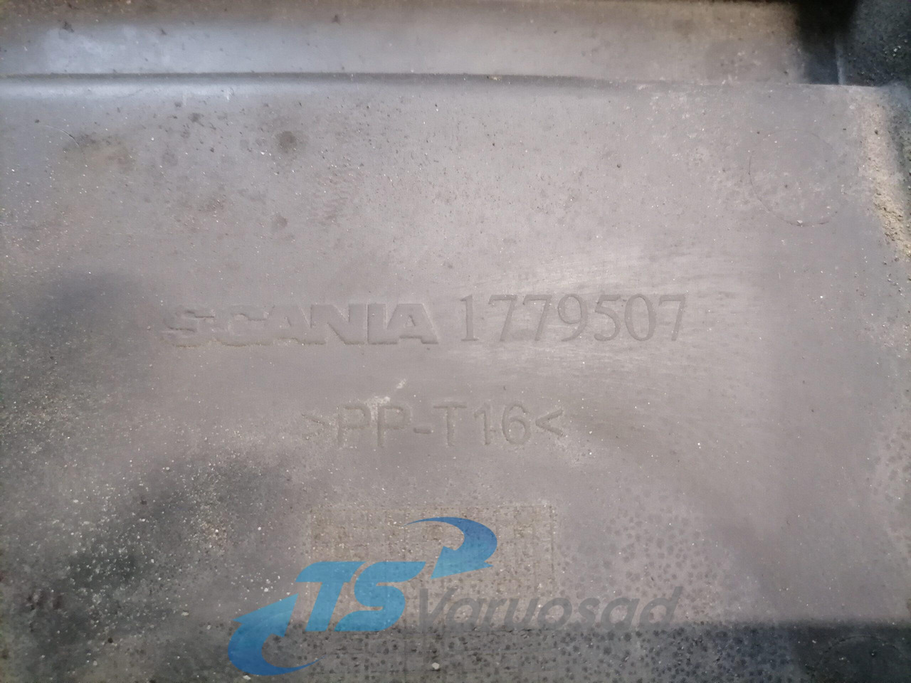 Scania Battery cover 1779507 - Аккумулятор для Грузовиков: фото 4 Scania Battery cover 1779507 - Аккумулятор для Грузовиков: фото 4