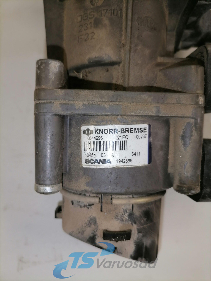 Scania Brake pressure control 1942899 - Тормозной клапан для Грузовиков: фото 3 Scania Brake pressure control 1942899 - Тормозной клапан для Грузовиков: фото 3