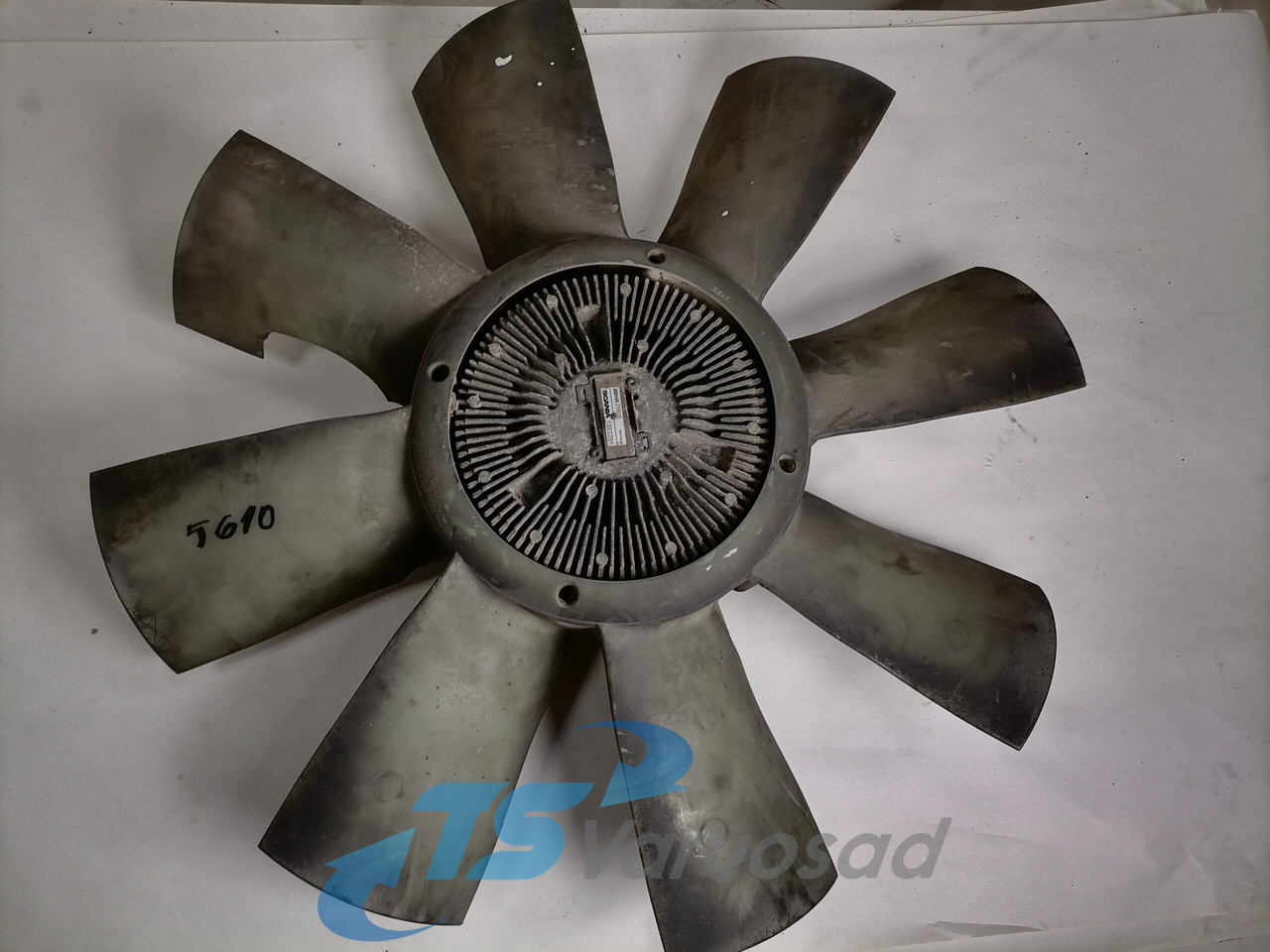 Scania Cooling fan 1392261 - Вентилятор для Грузовиков: фото 1 Scania Cooling fan 1392261 - Вентилятор для Грузовиков: фото 1