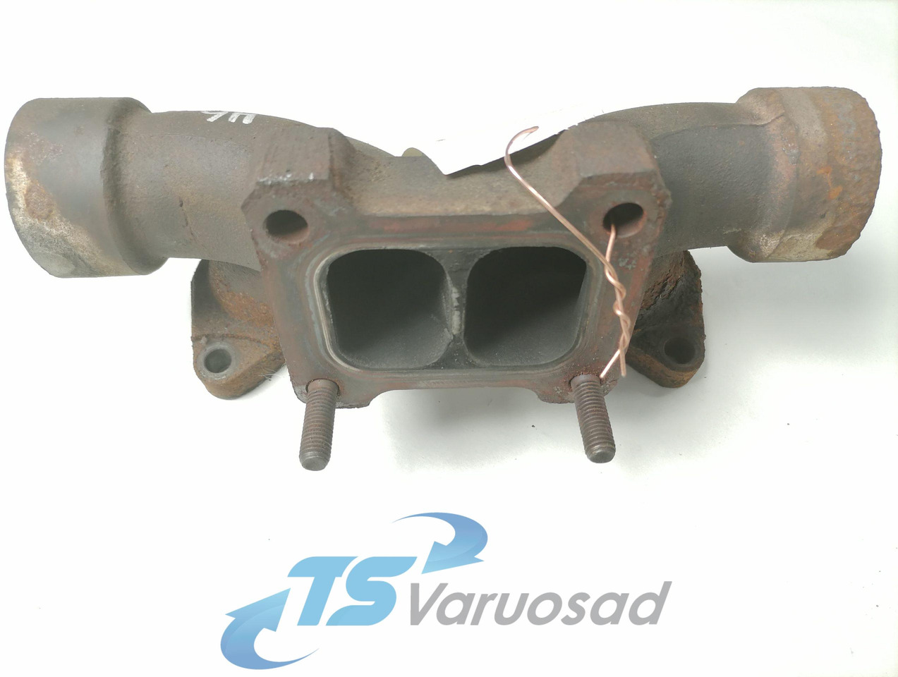 Scania Exhaust mainfold 1470305 - Выпускной коллектор для Грузовиков: фото 1 Scania Exhaust mainfold 1470305 - Выпускной коллектор для Грузовиков: фото 1
