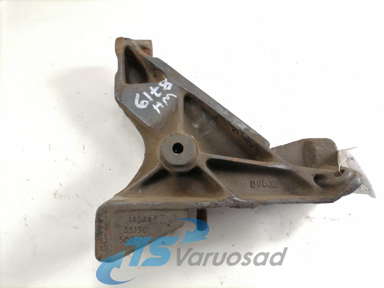 Scania Front bumper carrier 1404477 - Бампер для Грузовиков: фото 4 Scania Front bumper carrier 1404477 - Бампер для Грузовиков: фото 4