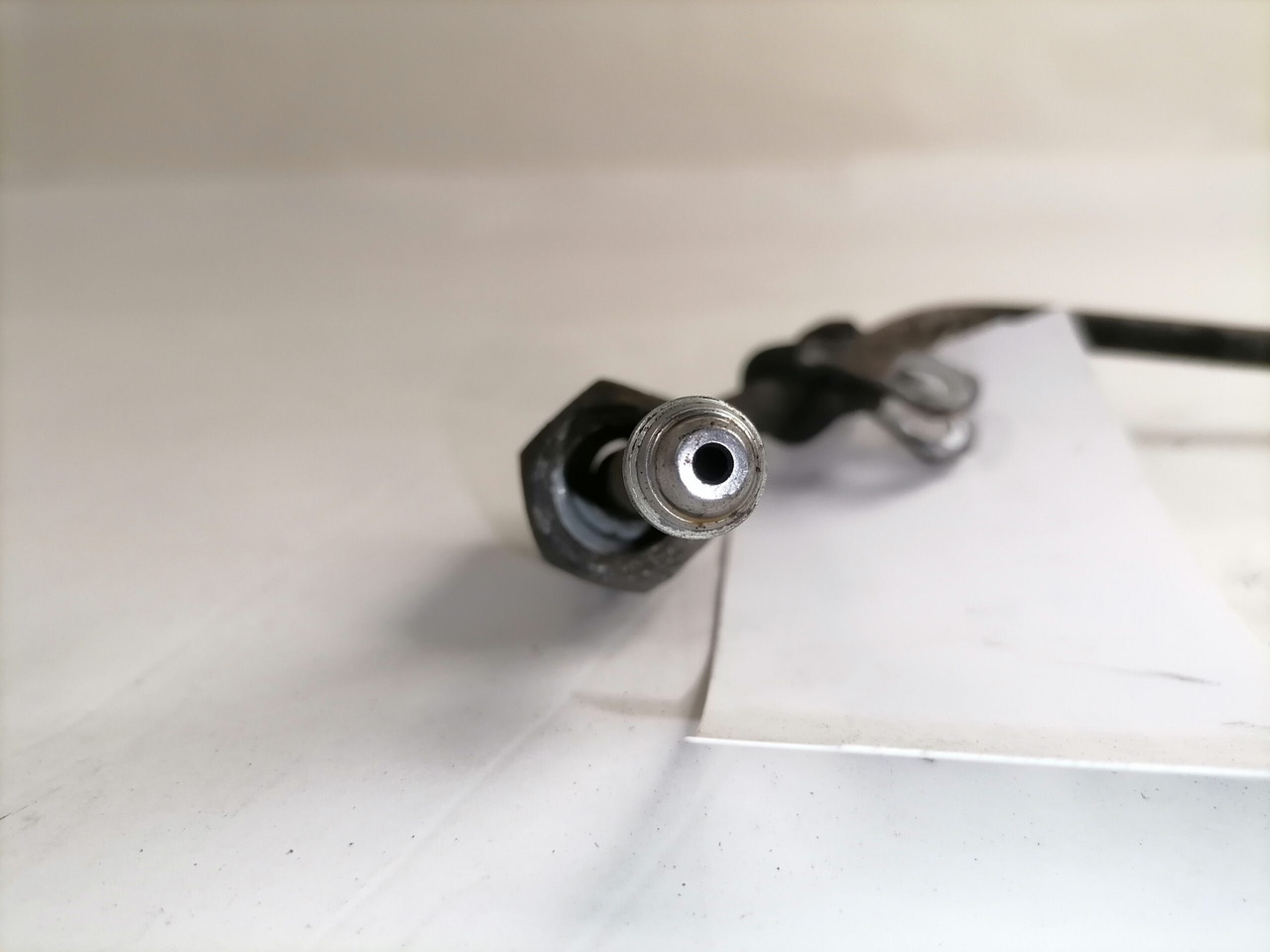 Scania Fuel pipe 1862547 - Подготовка топлива для Грузовиков: фото 2 Scania Fuel pipe 1862547 - Подготовка топлива для Грузовиков: фото 2