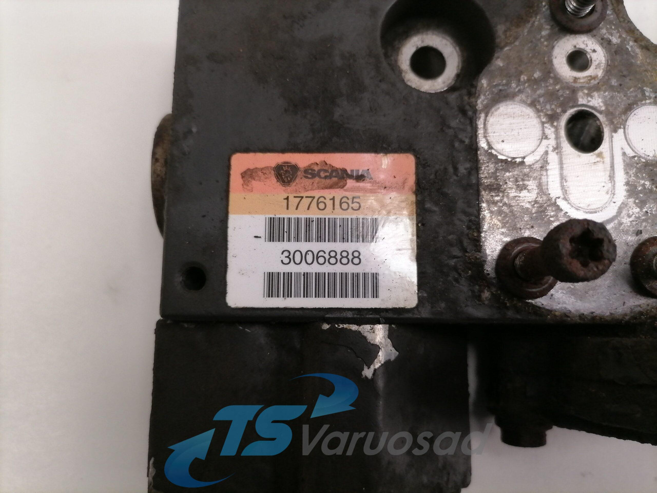 Scania Fuel valve 1776165 - Подготовка топлива для Грузовиков: фото 5 Scania Fuel valve 1776165 - Подготовка топлива для Грузовиков: фото 5