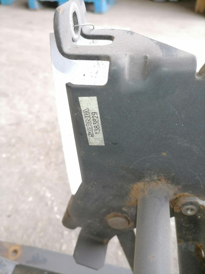 Scania Kabiini tuulesuunaja kandur 1383829 - Аэродинамика/ Спойлеры для Грузовиков: фото 5 Scania Kabiini tuulesuunaja kandur 1383829 - Аэродинамика/ Спойлеры для Грузовиков: фото 5