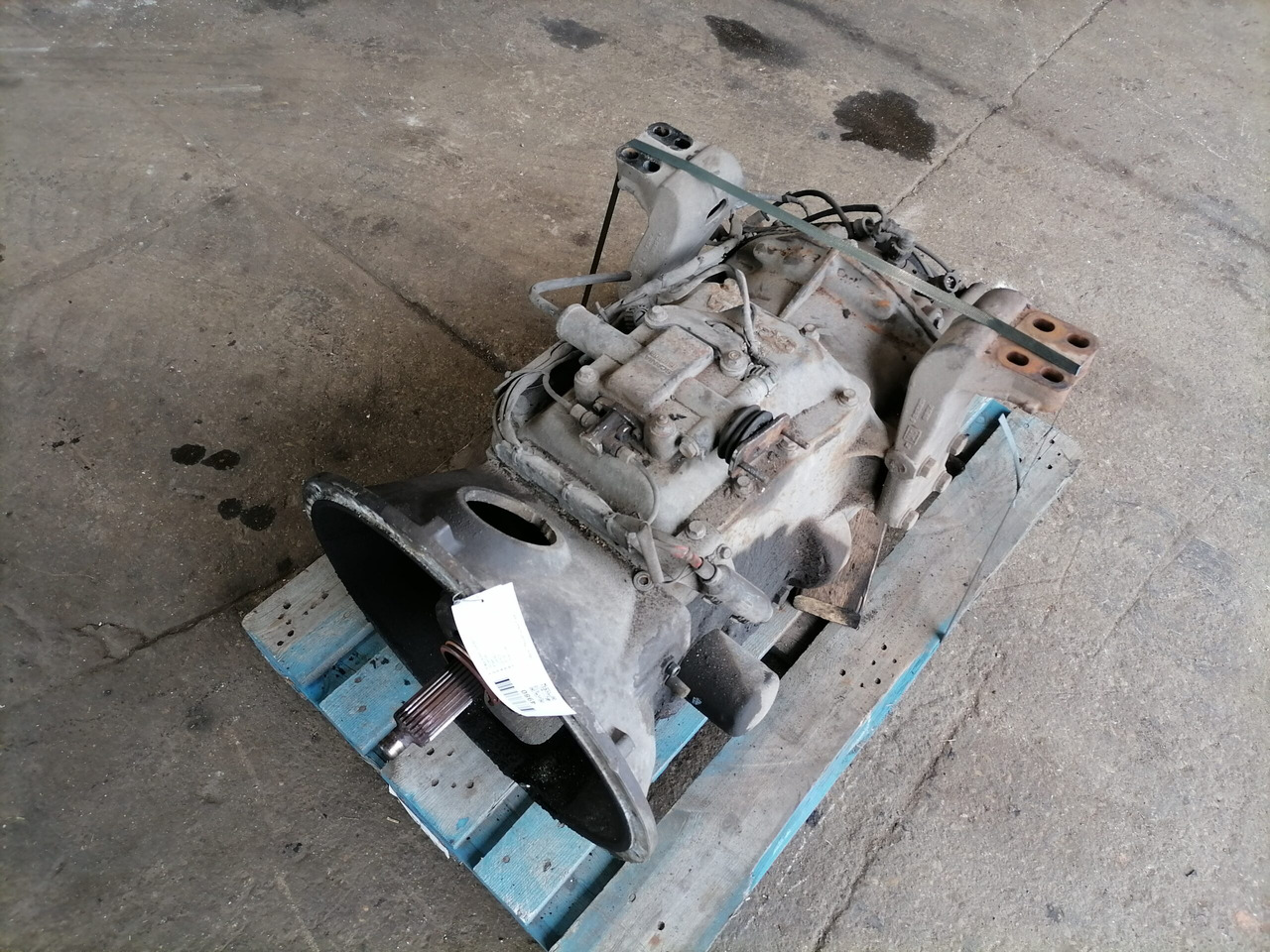 Scania Käigukast GR801 GR801 - Коробка передач и запчасти для Грузовиков: фото 1 Scania Käigukast GR801 GR801 - Коробка передач и запчасти для Грузовиков: фото 1