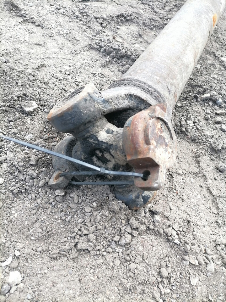 Scania Propeller shaft 1758600 - Карданный вал для Грузовиков: фото 3 Scania Propeller shaft 1758600 - Карданный вал для Грузовиков: фото 3
