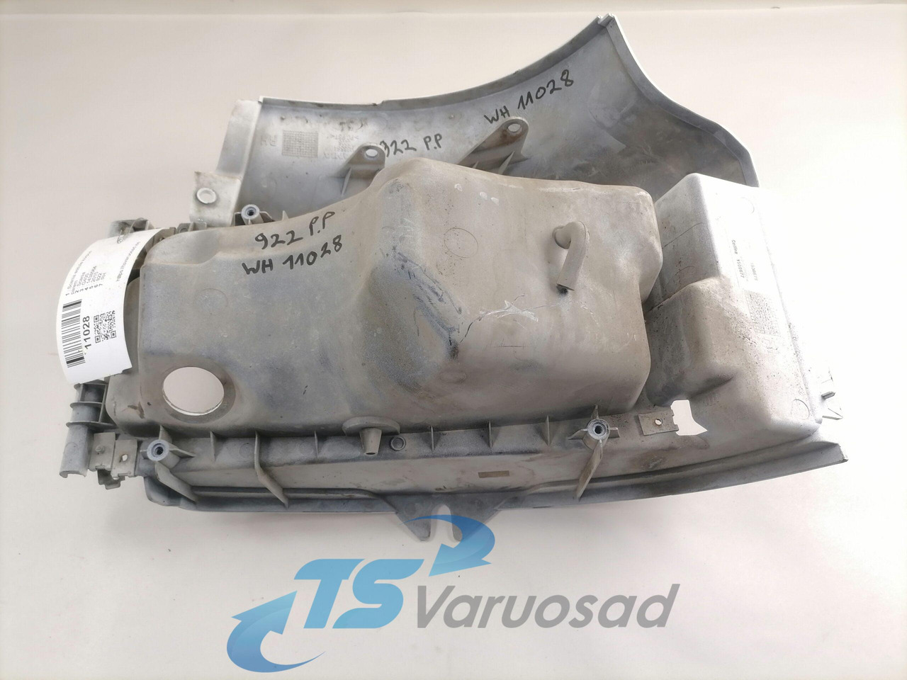 Scania Scania esitule korpus, parem 1438564 - Свет/ Освещение для Грузовиков: фото 2 Scania Scania esitule korpus, parem 1438564 - Свет/ Освещение для Грузовиков: фото 2