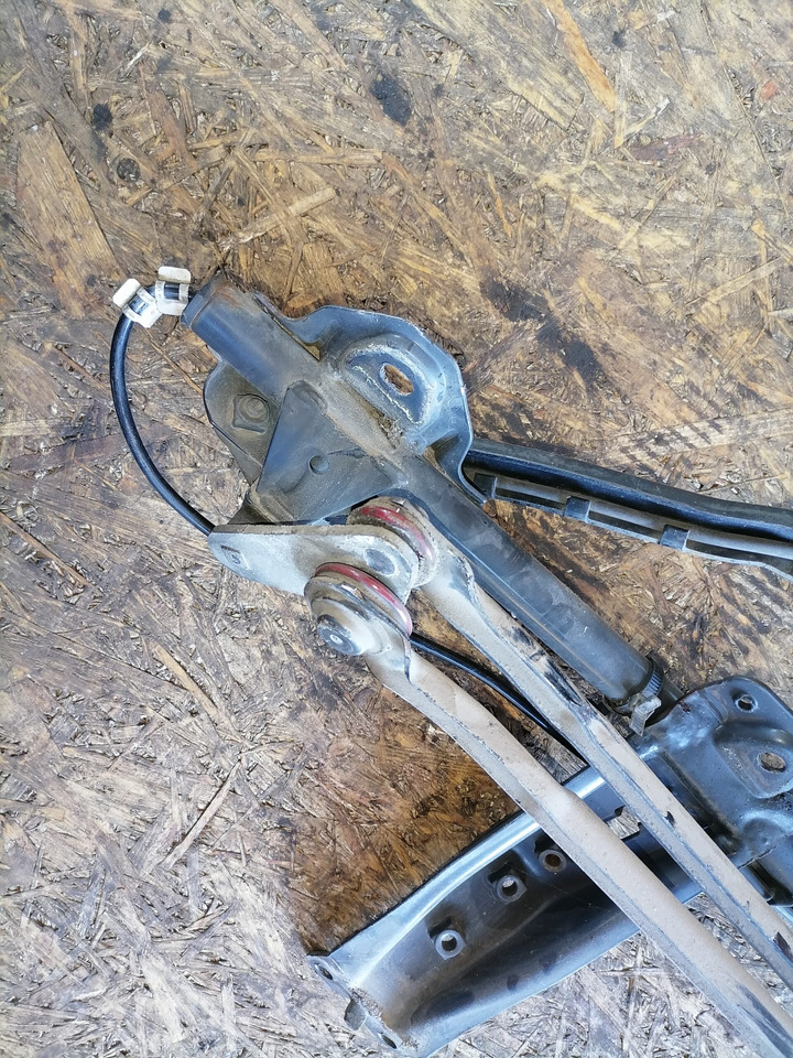 Scania Wiper frame 1765183 - Щетка стеклоочистителя для Грузовиков: фото 2 Scania Wiper frame 1765183 - Щетка стеклоочистителя для Грузовиков: фото 2