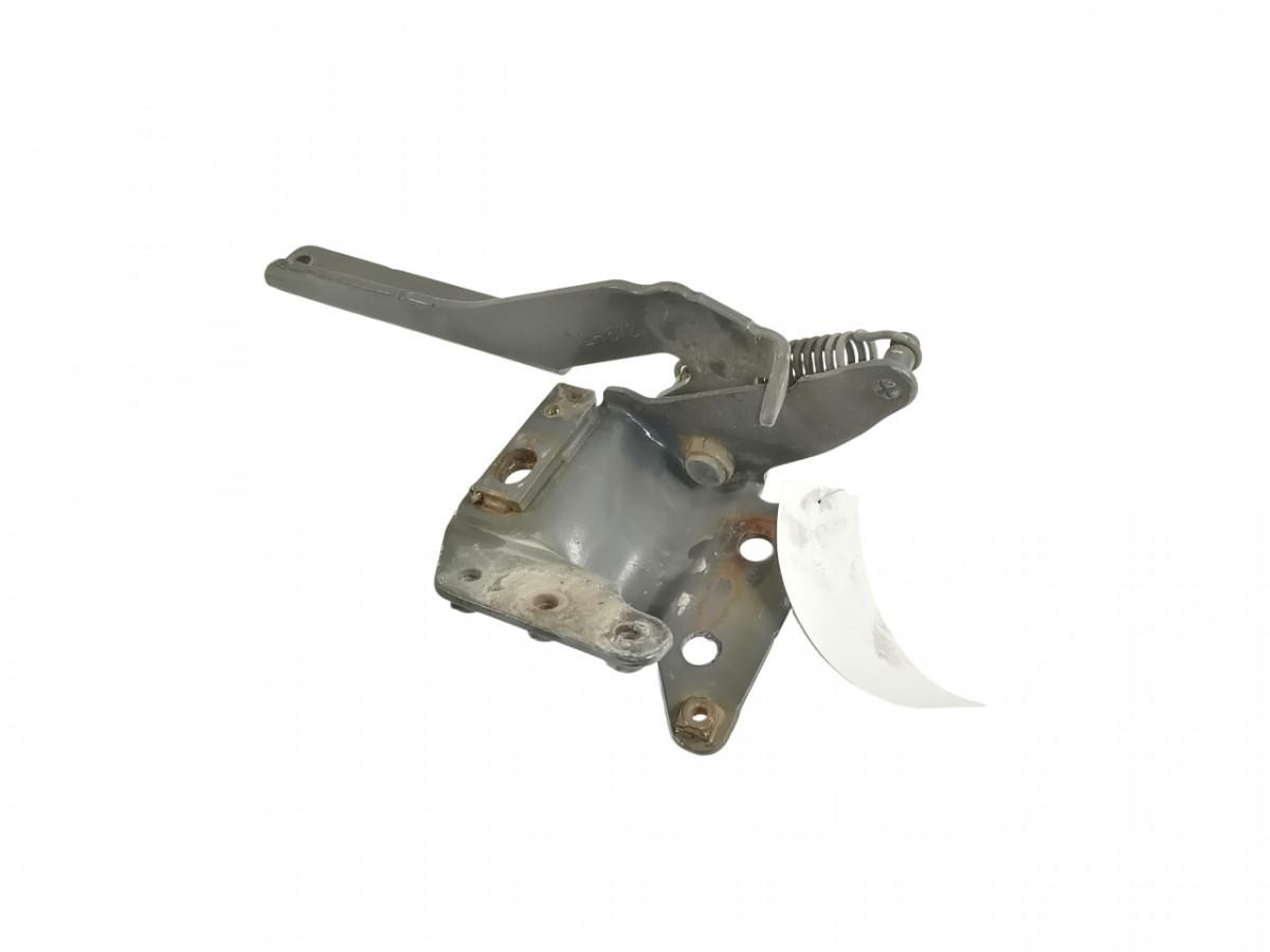 Scania lower grille carrier hinge 1785546 - Решётка радиатора для Грузовиков: фото 1 Scania lower grille carrier hinge 1785546 - Решётка радиатора для Грузовиков: фото 1