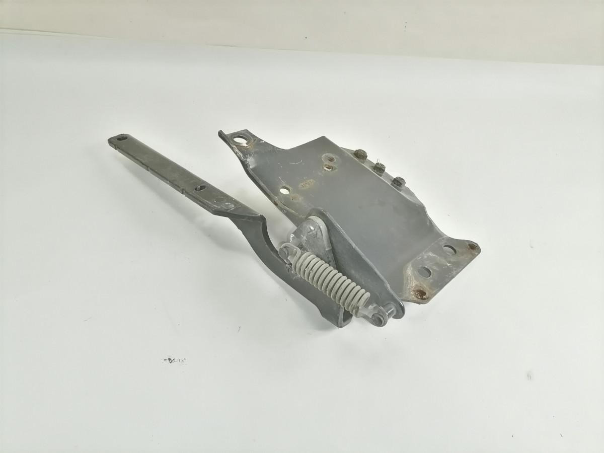 Scania lower grille carrier hinge 1889297 - Решётка радиатора для Грузовиков: фото 3 Scania lower grille carrier hinge 1889297 - Решётка радиатора для Грузовиков: фото 3