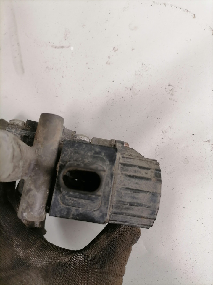 Volvo ABS brake valve 21327360 - Тормозной клапан для Грузовиков: фото 3 Volvo ABS brake valve 21327360 - Тормозной клапан для Грузовиков: фото 3