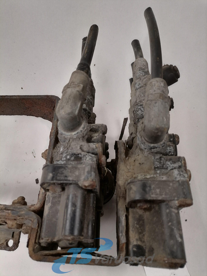 Volvo Air suspension control valve, ECAS 20514449 - Тормозной клапан для Грузовиков: фото 3 Volvo Air suspension control valve, ECAS 20514449 - Тормозной клапан для Грузовиков: фото 3