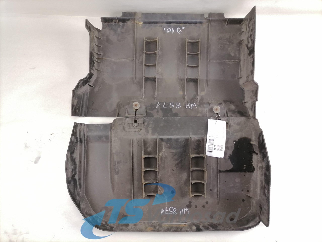 Volvo Battery cover 21924923 - Аккумулятор для Грузовиков: фото 3 Volvo Battery cover 21924923 - Аккумулятор для Грузовиков: фото 3