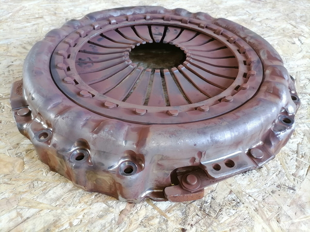 Volvo Clutch cover 21615193 - Сцепление и запчасти для Грузовиков: фото 3 Volvo Clutch cover 21615193 - Сцепление и запчасти для Грузовиков: фото 3