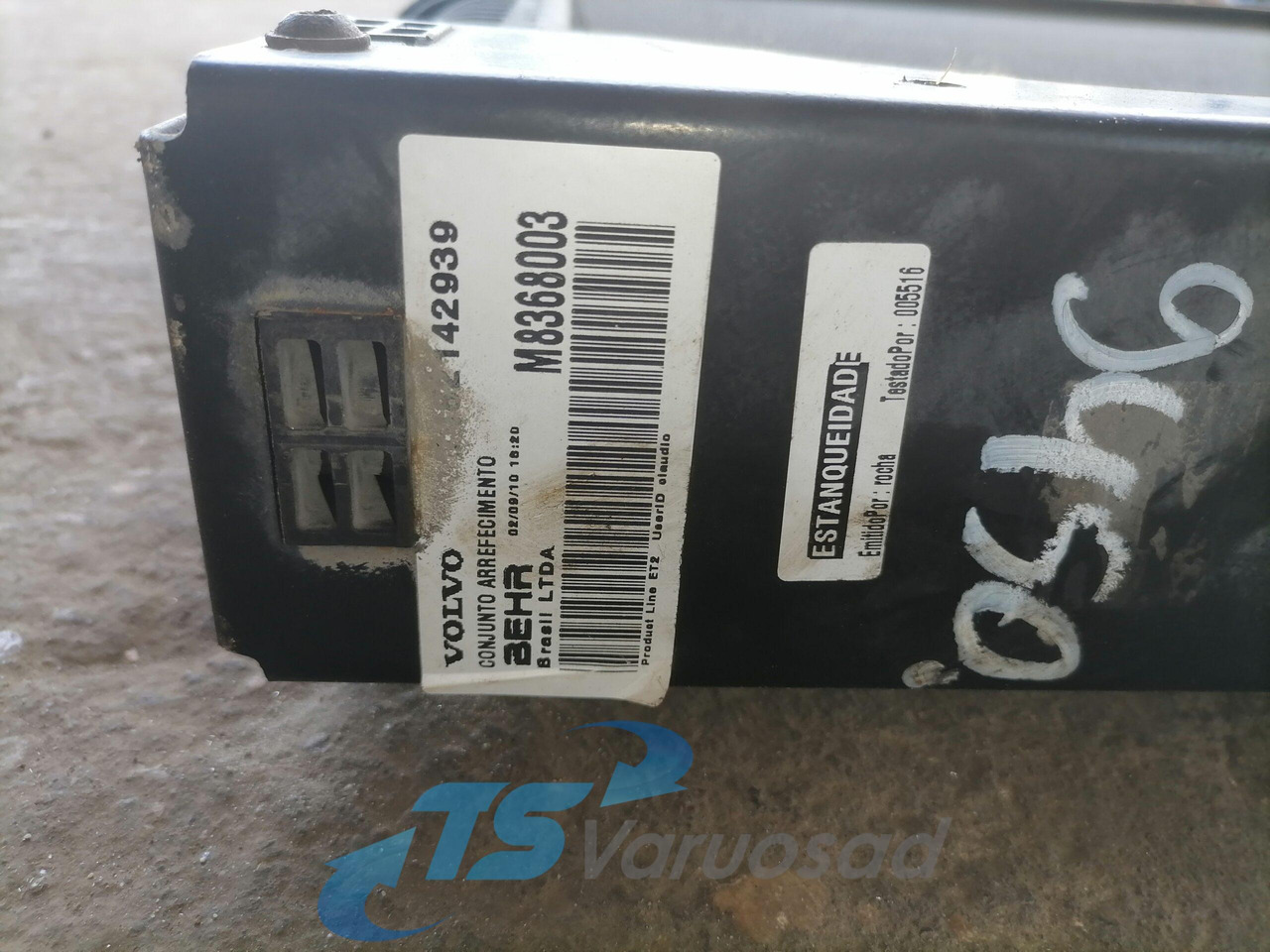 Volvo Cooling radiator 20810091 - Радиатор для Грузовиков: фото 4 Volvo Cooling radiator 20810091 - Радиатор для Грузовиков: фото 4