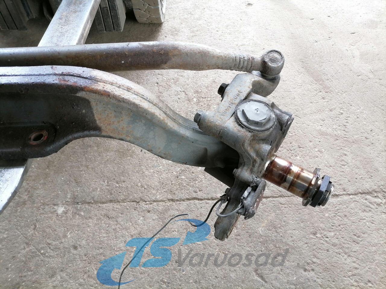 Volvo First axel housing 1026668 - Передняя ось для Грузовиков: фото 3 Volvo First axel housing 1026668 - Передняя ось для Грузовиков: фото 3