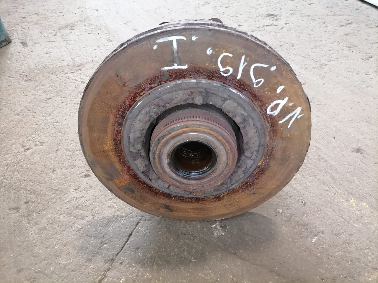 Volvo First wheel hub 1026798 - Ступица для Грузовиков: фото 2 Volvo First wheel hub 1026798 - Ступица для Грузовиков: фото 2