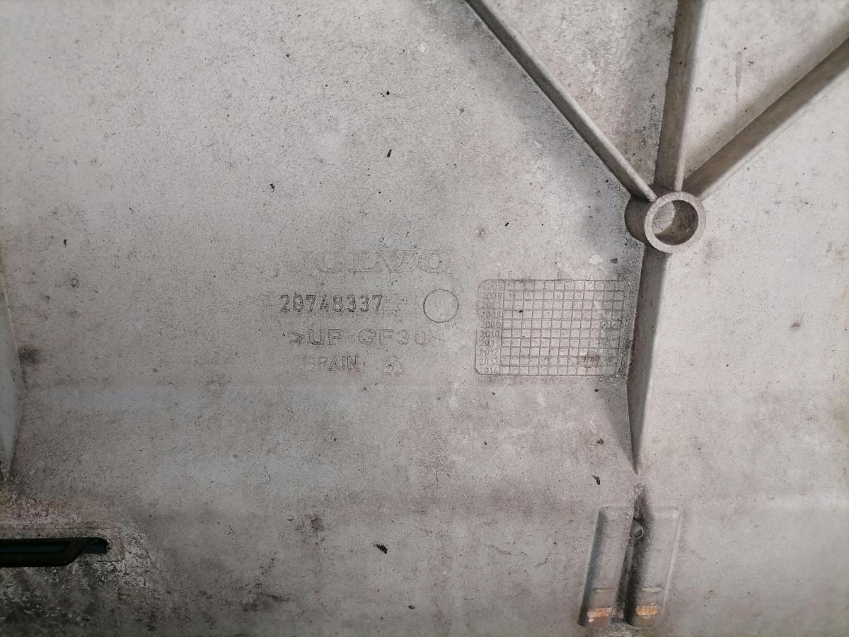 Volvo Grille panel 20748337 - Решётка радиатора для Грузовиков: фото 5 Volvo Grille panel 20748337 - Решётка радиатора для Грузовиков: фото 5