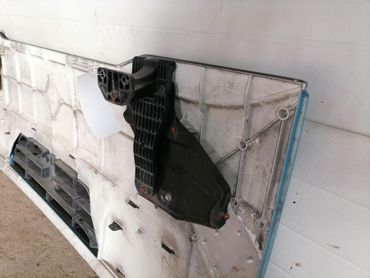 Volvo Grille panel 20748337 - Решётка радиатора для Грузовиков: фото 3 Volvo Grille panel 20748337 - Решётка радиатора для Грузовиков: фото 3