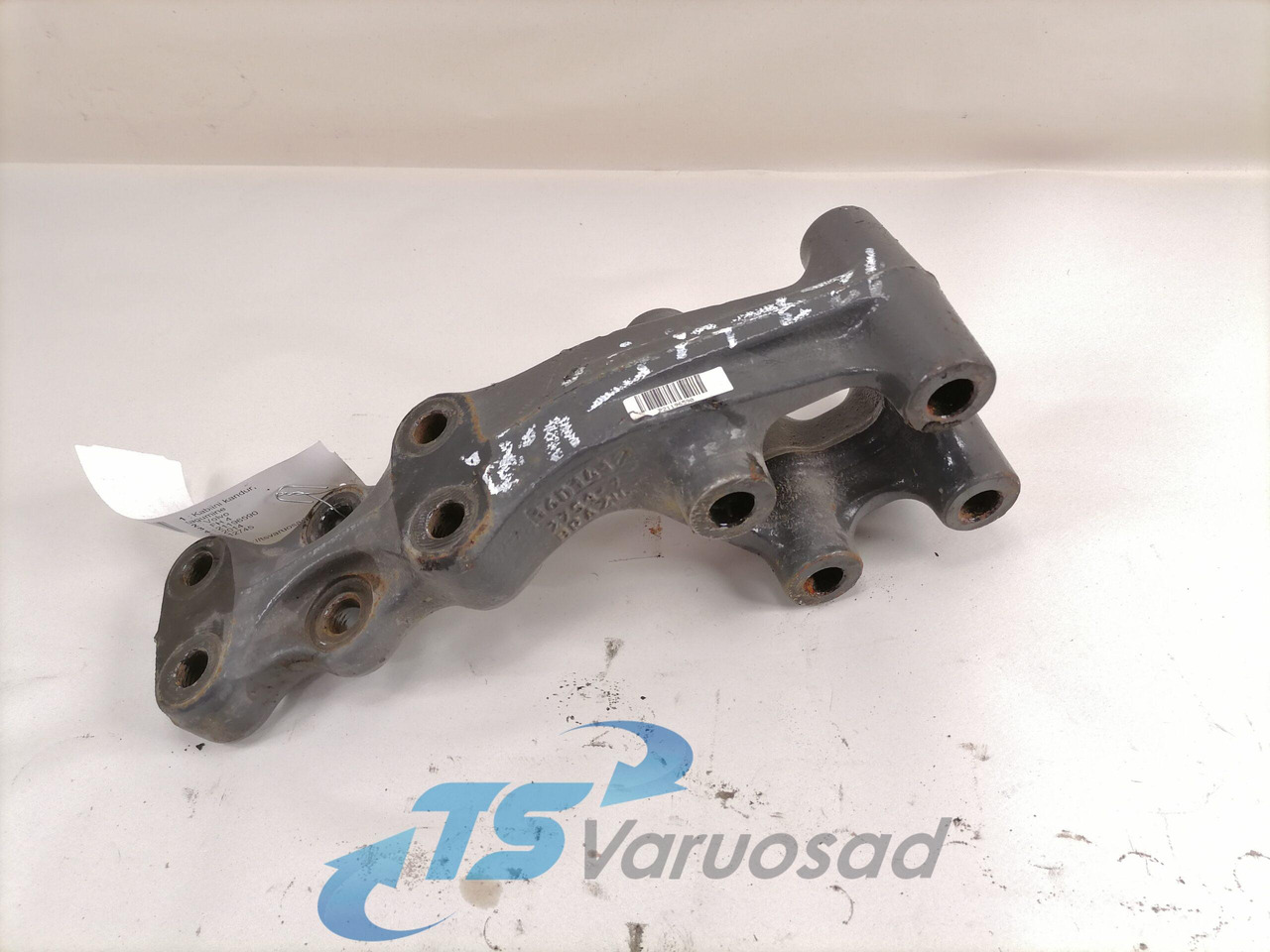 Volvo Kabiini kandur, tagumine 21196590 - Подвеска кабины для Грузовиков: фото 2 Volvo Kabiini kandur, tagumine 21196590 - Подвеска кабины для Грузовиков: фото 2