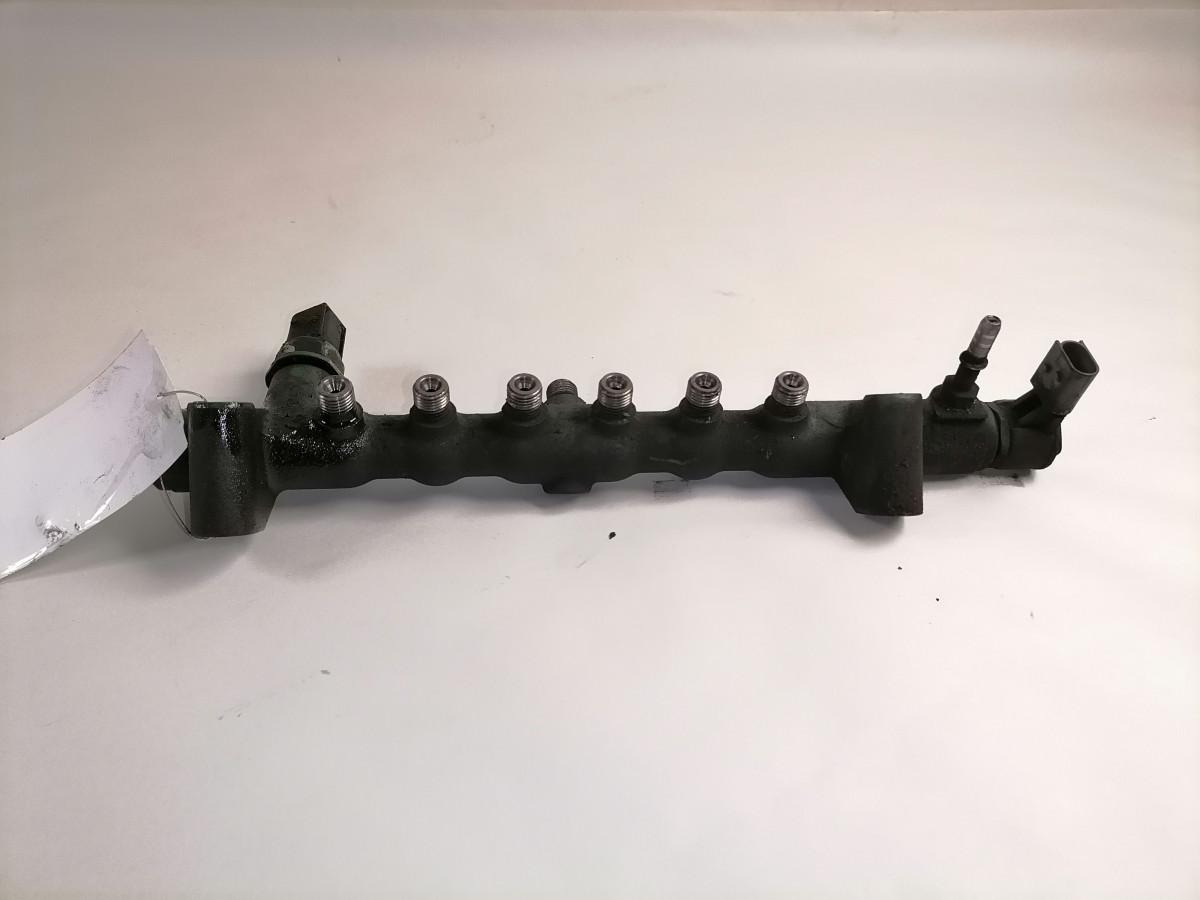 Volvo Kütuselatt 21675446 - Подготовка топлива для Грузовиков: фото 4 Volvo Kütuselatt 21675446 - Подготовка топлива для Грузовиков: фото 4