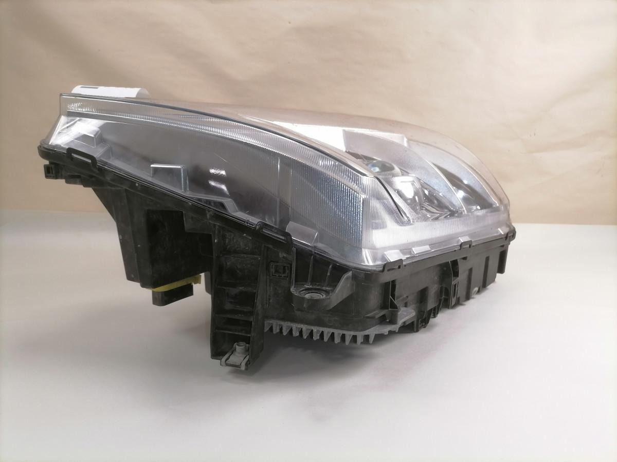 Volvo Light 22239247 - Свет/ Освещение для Грузовиков: фото 2 Volvo Light 22239247 - Свет/ Освещение для Грузовиков: фото 2