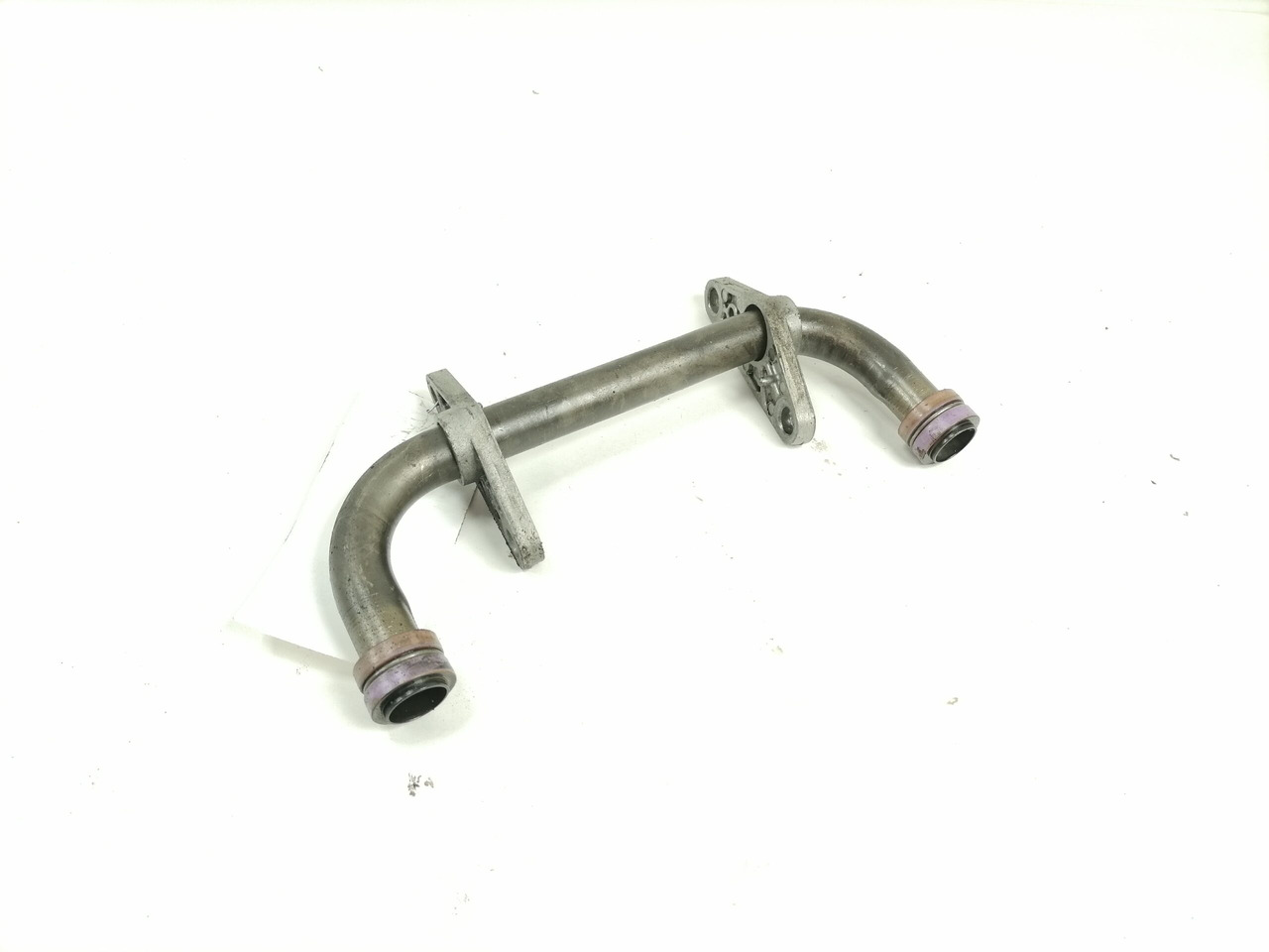 Volvo Oil pump pipe 20498189 - Масляный насос для Грузовиков: фото 1 Volvo Oil pump pipe 20498189 - Масляный насос для Грузовиков: фото 1