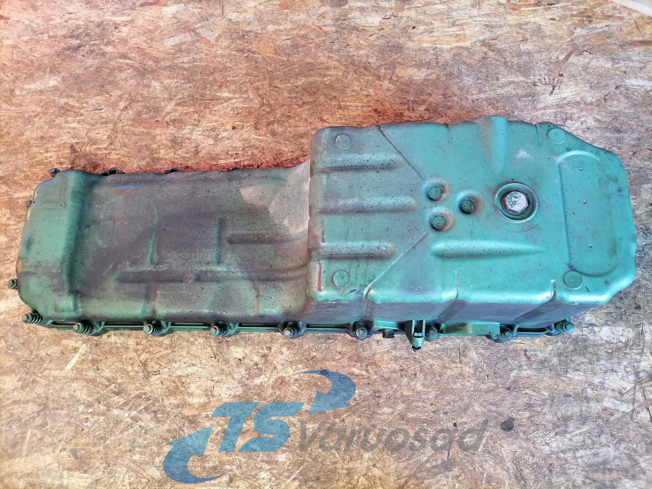 Volvo Oil sump 20493972 - Масляный поддон для Грузовиков: фото 2 Volvo Oil sump 20493972 - Масляный поддон для Грузовиков: фото 2